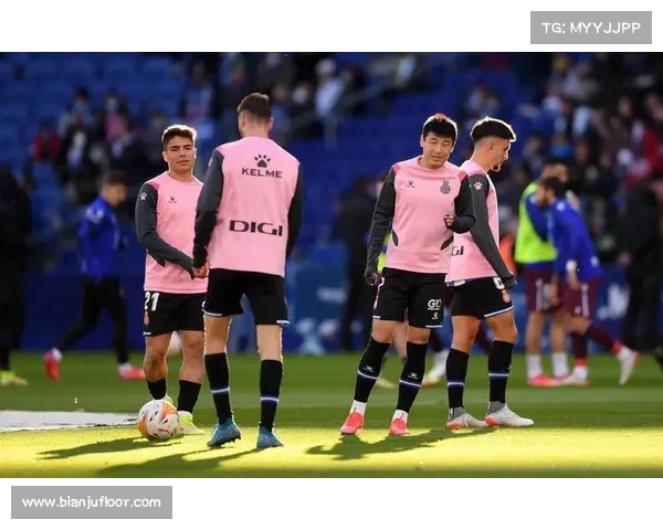 全面揭秘武磊非凡职业生涯与多项辉煌纪录及传奇成就深度解析 全面揭秘武磊非凡职业生涯与多项辉煌纪录及传奇成就深度解析