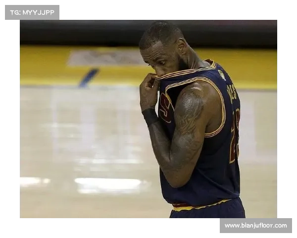 安赛龙在牙买加公开赛精彩反手抽球得分展现超强技术实力