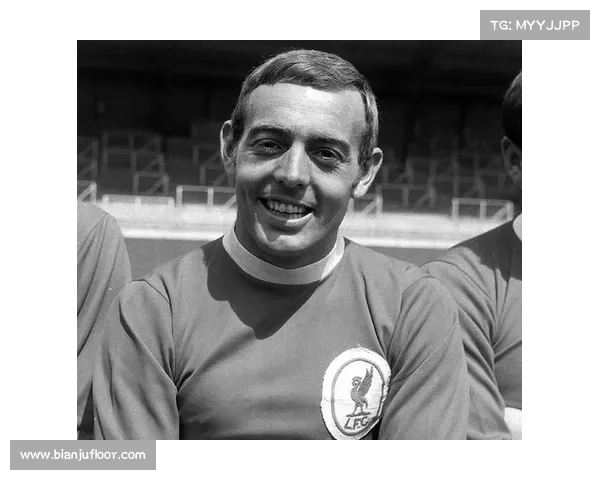 德黑兰独立队崛起新纪元 揭示足球传奇背后的奋进与荣耀 德黑兰独立队崛起新纪元 揭示足球传奇背后的奋进与荣耀